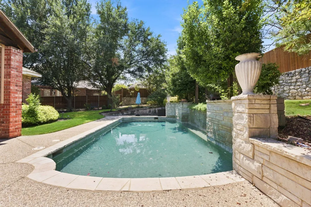 708 Hackberry Ridge Drive McKinney, TX 75072