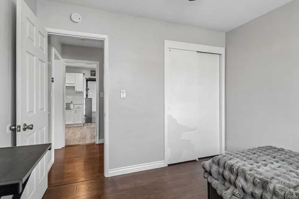 9535 Lakeview Drive La Mesa, CA 91942