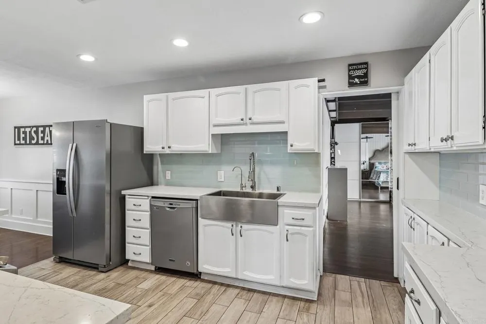 9535 Lakeview Drive La Mesa, CA 91942