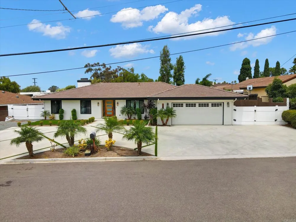 169 Via De Laurencio Chula Vista, CA 91910