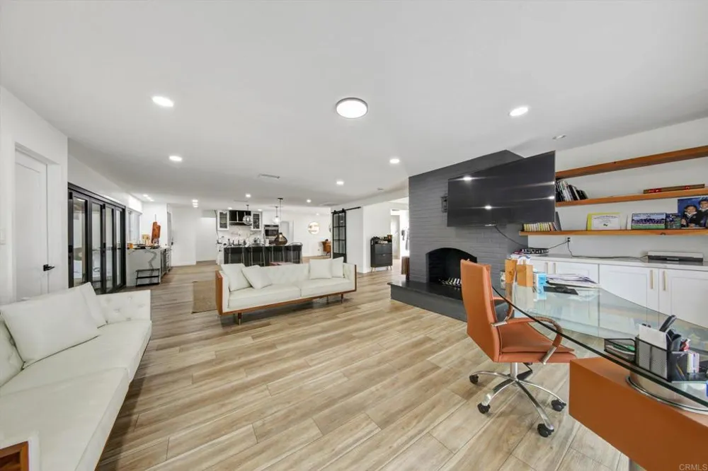 169 Via De Laurencio Chula Vista, CA 91910