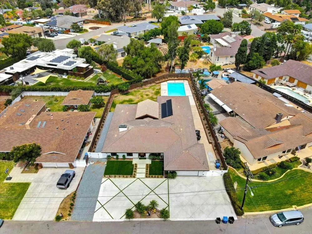 169 Via De Laurencio Chula Vista, CA 91910