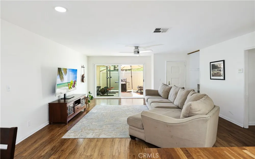 23496 Los Adornos Aliso Viejo, CA 92656