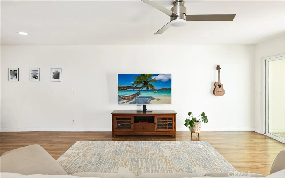 23496 Los Adornos Aliso Viejo, CA 92656