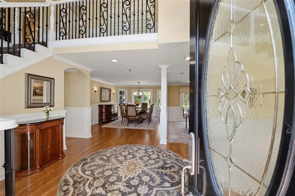 8201 Quiet Hills Court West Hills, CA 91304
