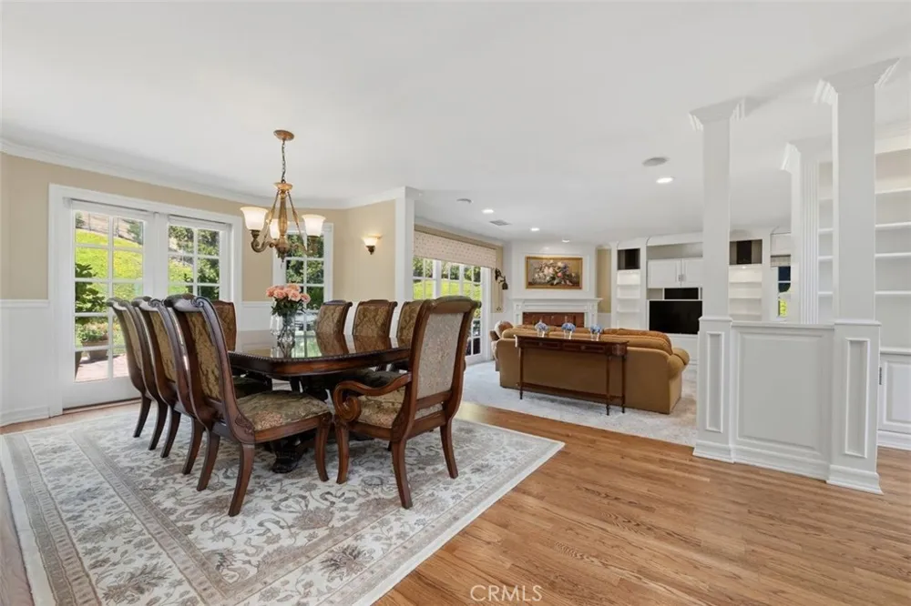 8201 Quiet Hills Court West Hills, CA 91304