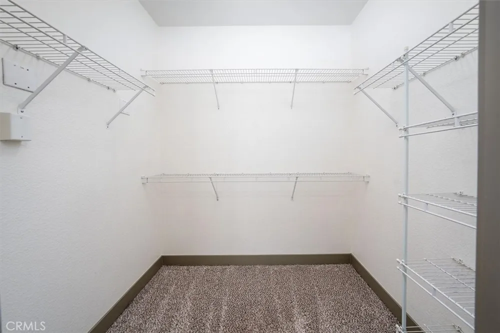 24535 Town Center Drive #6402 Valencia, CA 91355