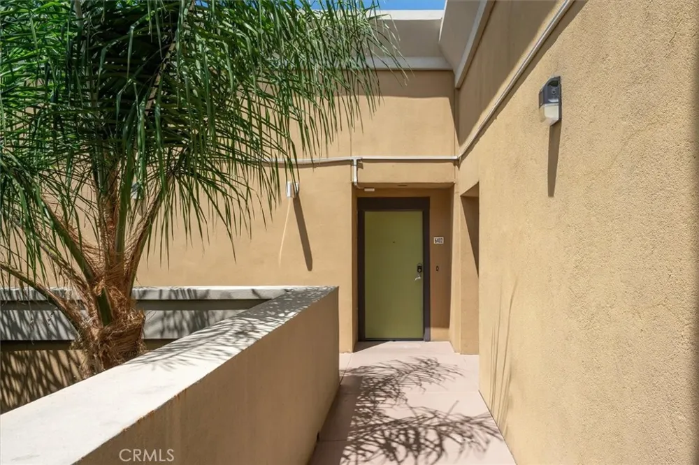 24535 Town Center Drive #6402 Valencia, CA 91355