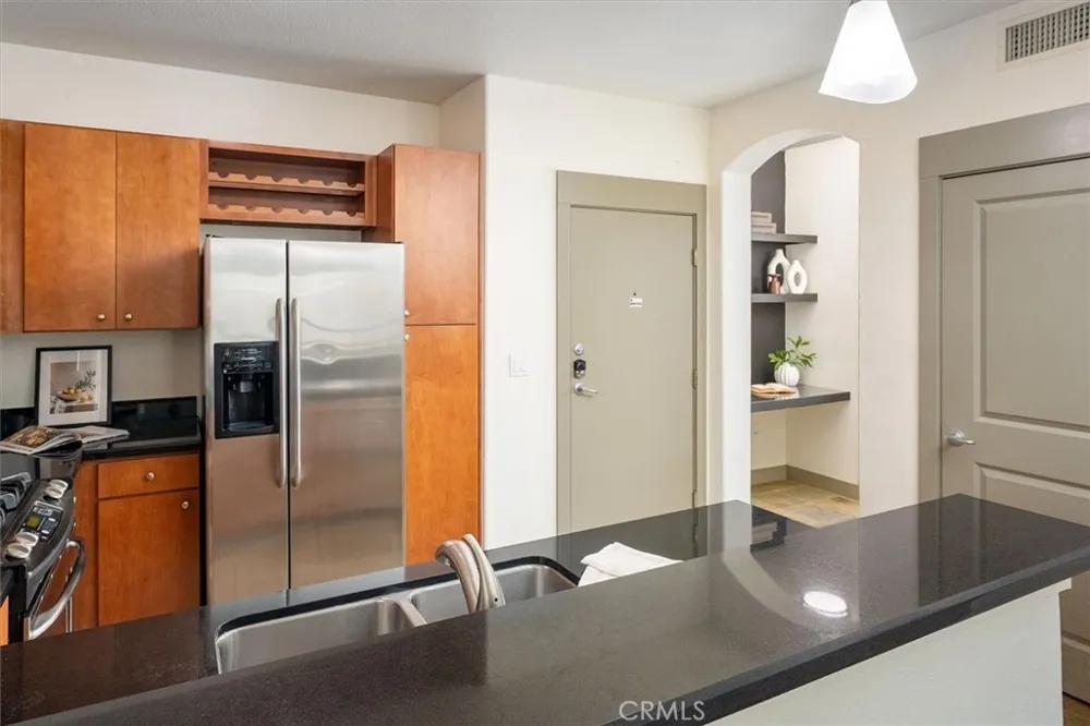 24535 Town Center Drive #6402 Valencia, CA 91355