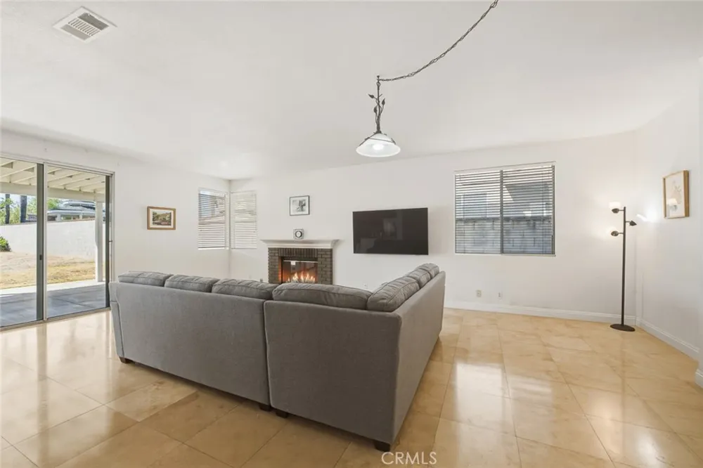 16470 Cyan Court Chino Hills, CA 91709