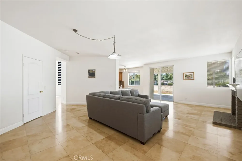 16470 Cyan Court Chino Hills, CA 91709