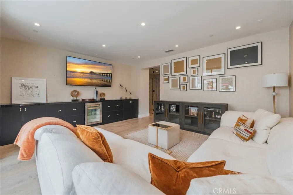 468 30th Street Manhattan Beach, CA 90266