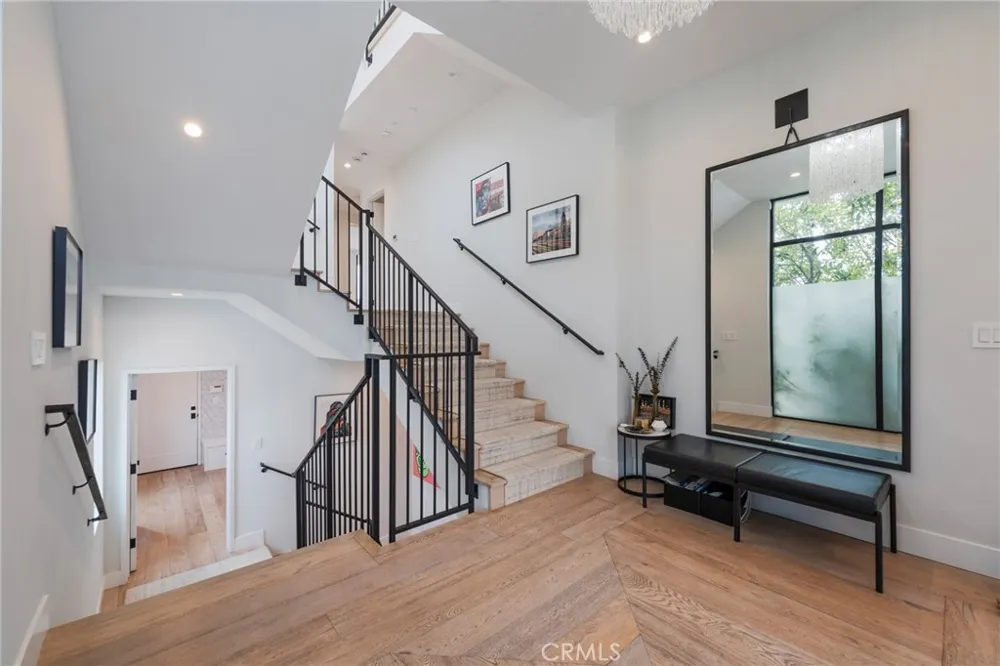468 30th Street Manhattan Beach, CA 90266