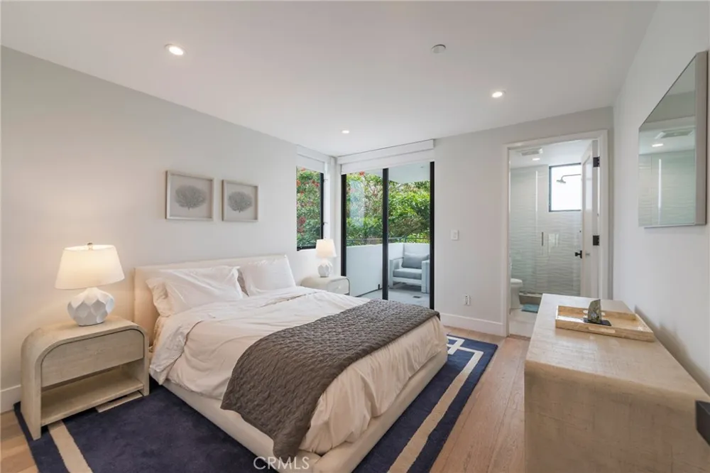 468 30th Street Manhattan Beach, CA 90266