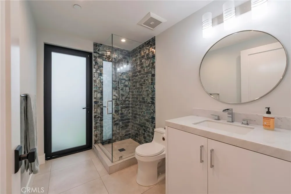 468 30th Street Manhattan Beach, CA 90266