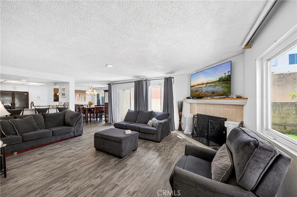 14012 Cerise Avenue Hawthorne, CA 90250