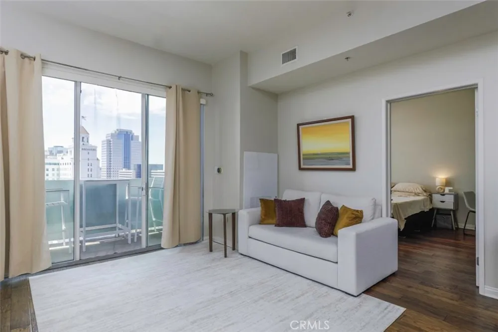 388 E Ocean Boulevard #1415 Long Beach, CA 90802