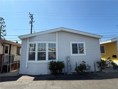 327 W Wilson Street #96