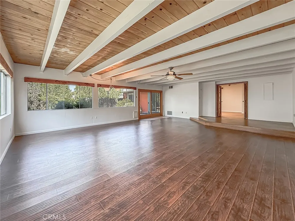 862 Camino La Maida Thousand Oaks, CA 91360