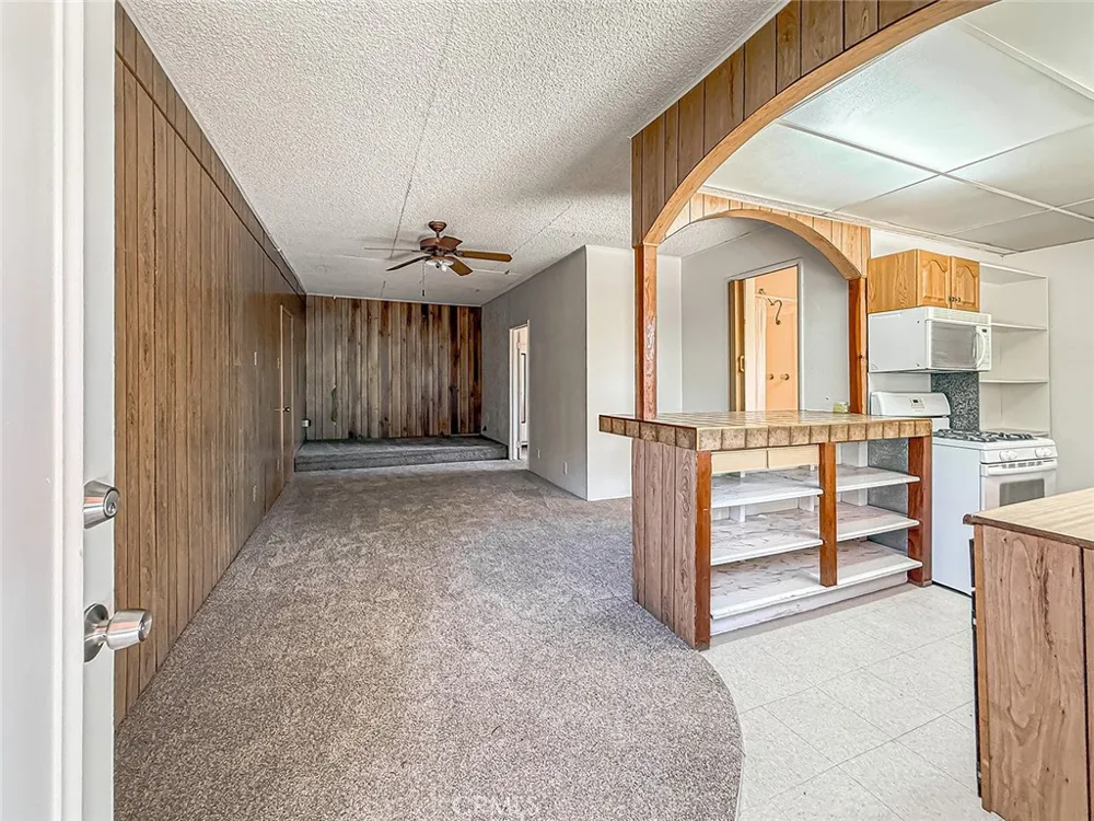 862 Camino La Maida Thousand Oaks, CA 91360