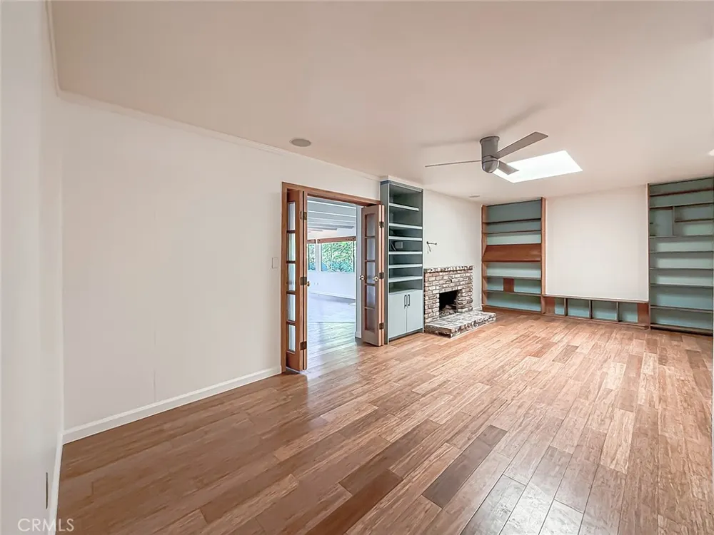 862 Camino La Maida Thousand Oaks, CA 91360