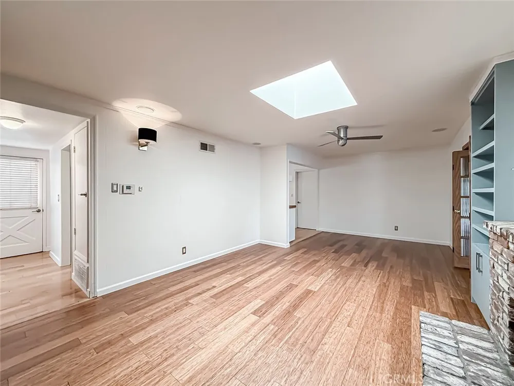 862 Camino La Maida Thousand Oaks, CA 91360