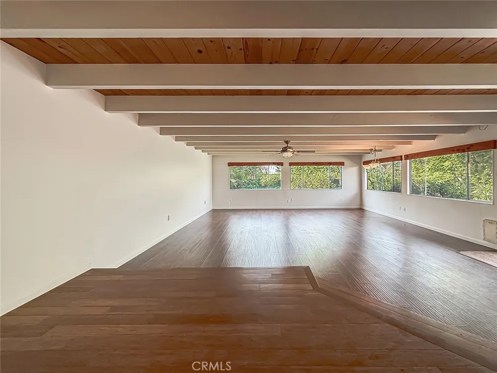 862 Camino La Maida Thousand Oaks, CA 91360
