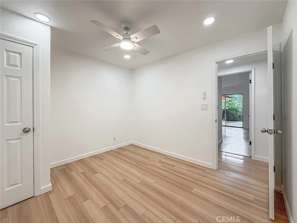 862 Camino La Maida Thousand Oaks, CA 91360