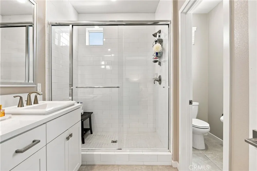 227 Bowery Irvine, CA 92612