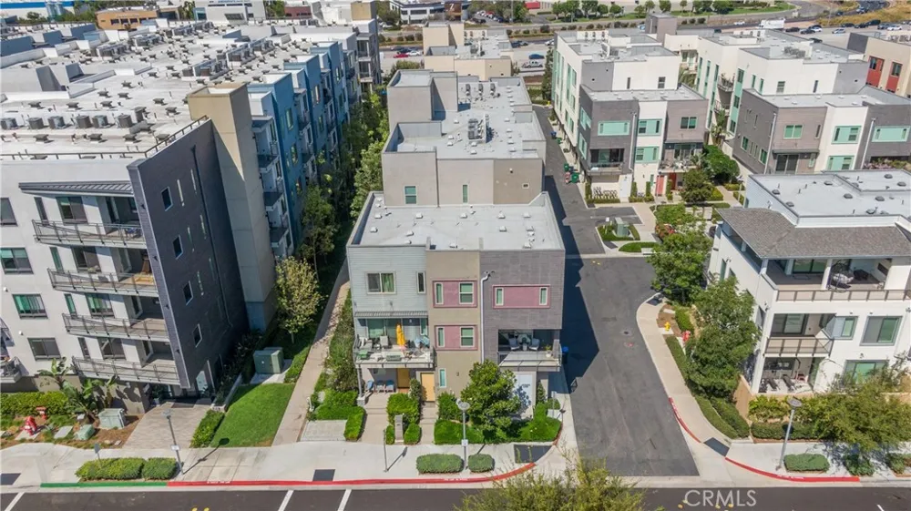 227 Bowery Irvine, CA 92612