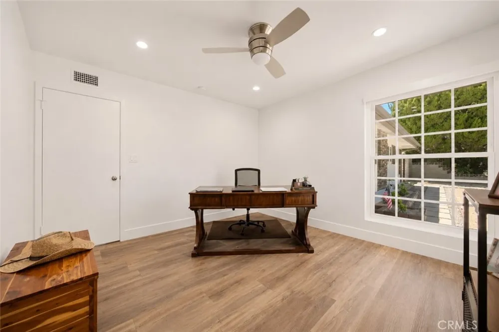 20800 Chatsworth Street Chatsworth, CA 91311