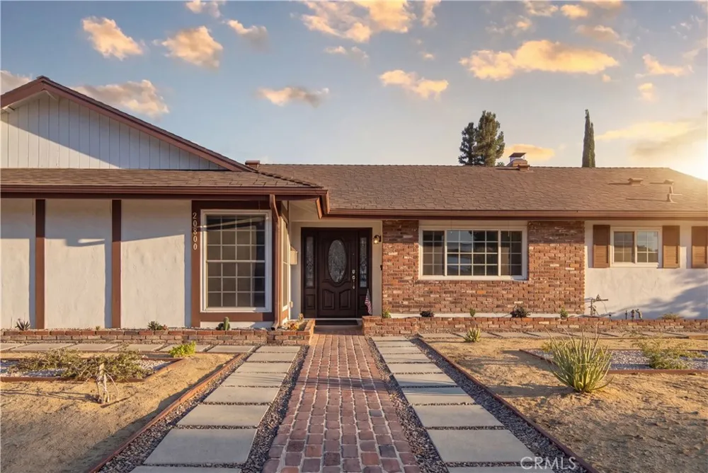20800 Chatsworth Street Chatsworth, CA 91311