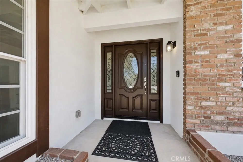 20800 Chatsworth Street Chatsworth, CA 91311