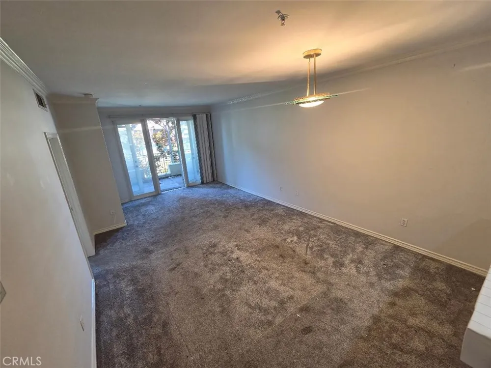 2253 Martin #212 Irvine, CA 92612