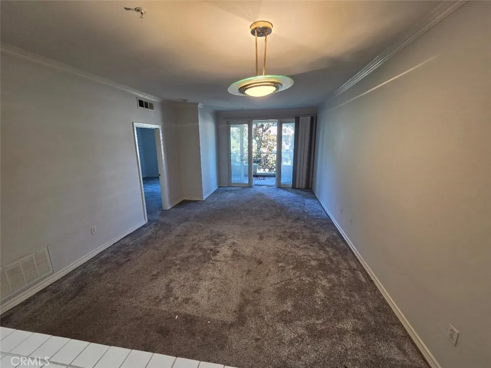 2253 Martin #212 Irvine, CA 92612