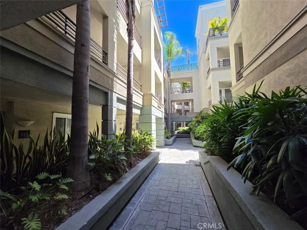 2253 Martin #212 Irvine, CA 92612