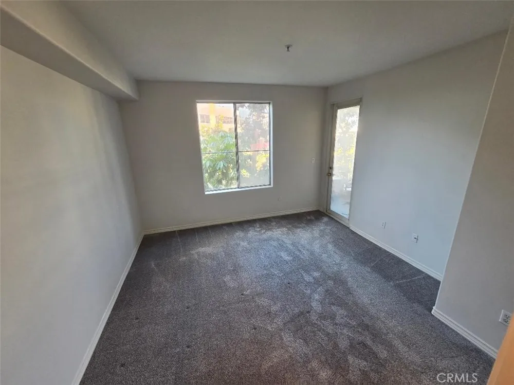 2253 Martin #212 Irvine, CA 92612