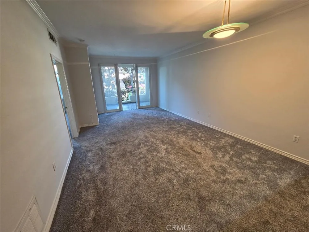 2253 Martin #212 Irvine, CA 92612