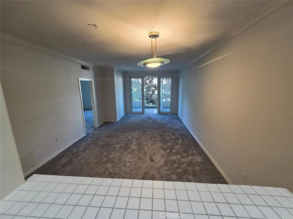2253 Martin #212 Irvine, CA 92612