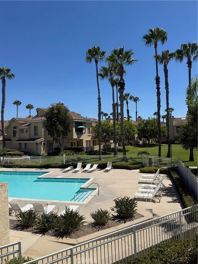 27874 Via Del Agua Laguna Niguel, CA 92677