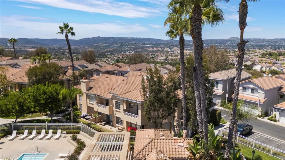 27874 Via Del Agua Laguna Niguel, CA 92677