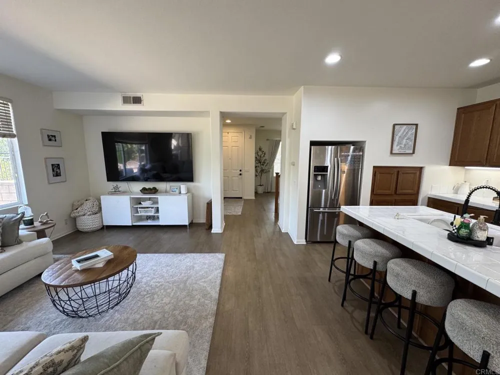 2296 EASY STROLL LANE Chula Vista, CA 91915