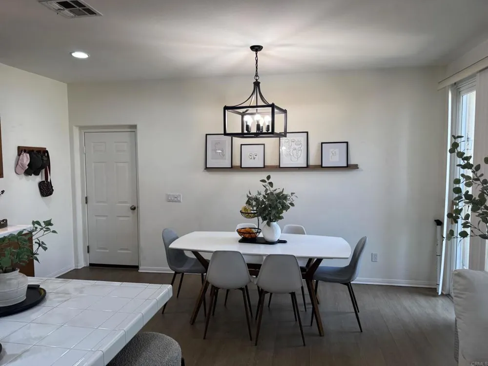 2296 EASY STROLL LANE Chula Vista, CA 91915