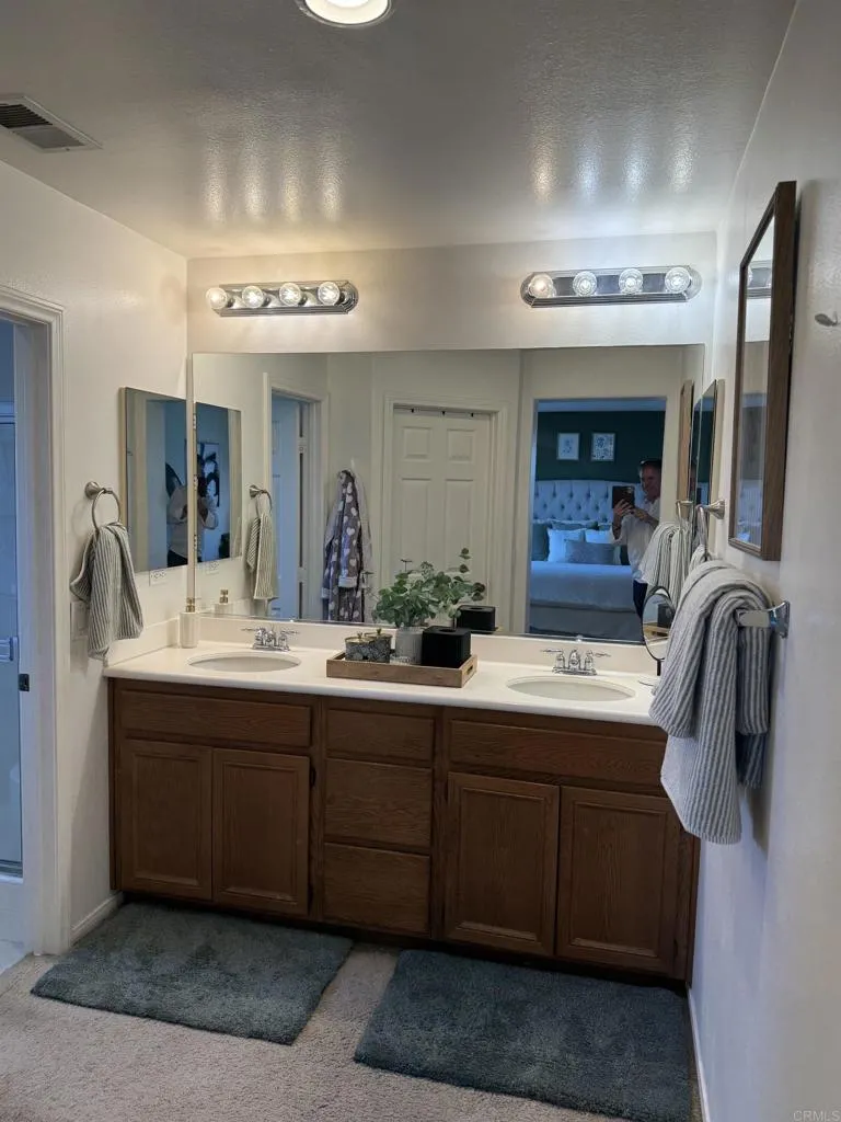 2296 EASY STROLL LANE Chula Vista, CA 91915