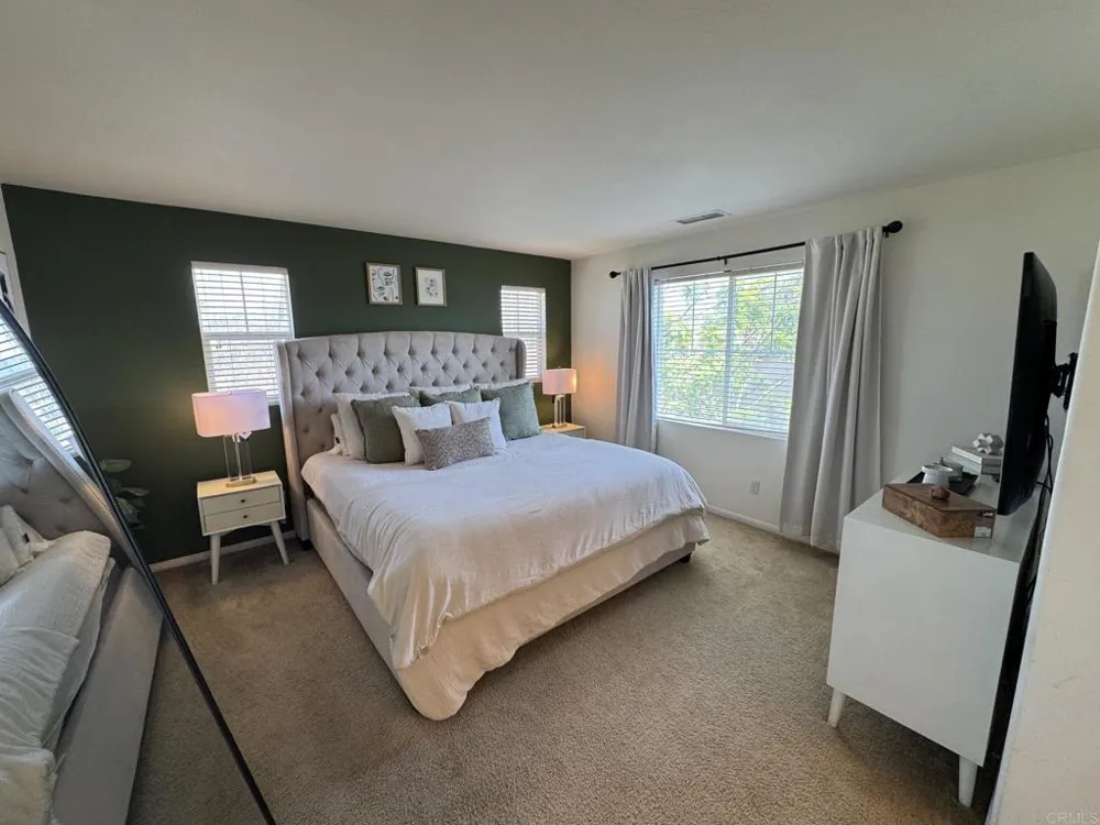 2296 EASY STROLL LANE Chula Vista, CA 91915