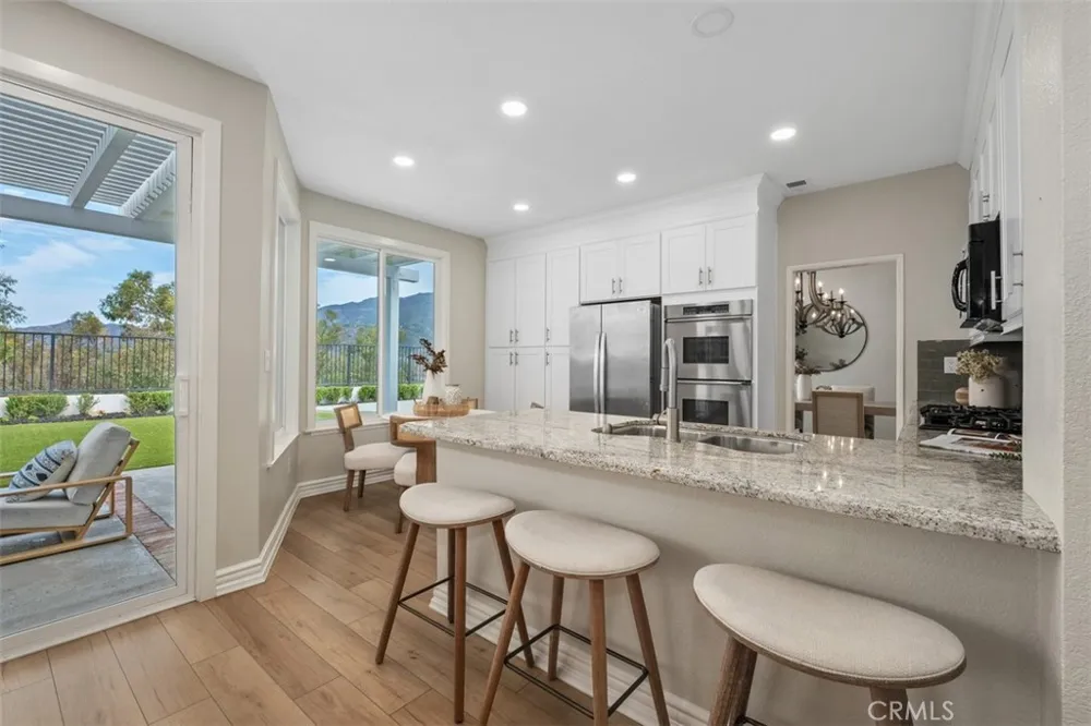 20811 Shadow Rock Rancho Santa Margarita, CA 92679