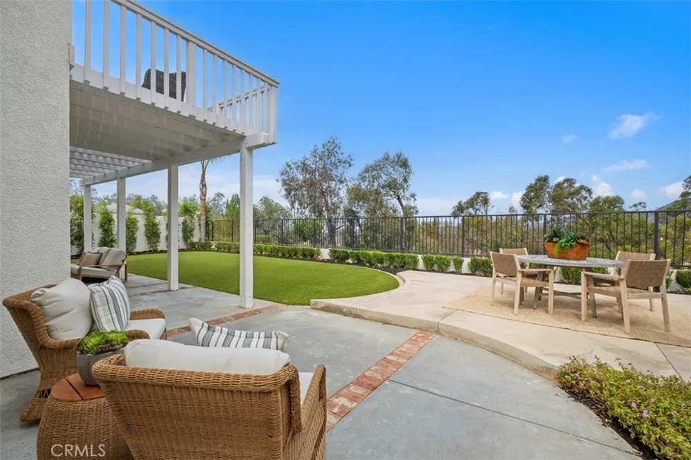 20811 Shadow Rock Rancho Santa Margarita, CA 92679