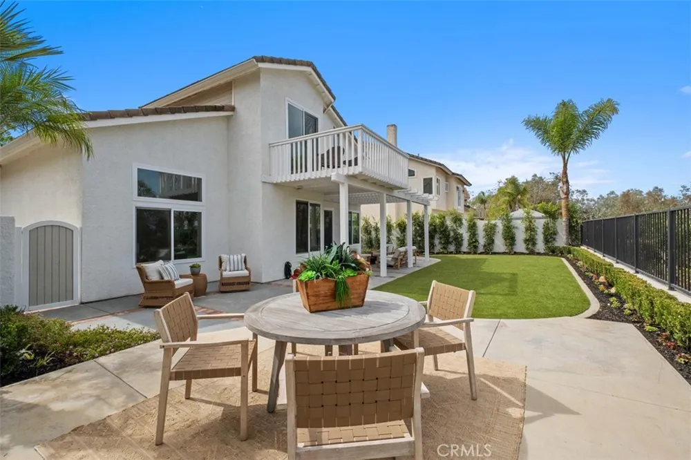 20811 Shadow Rock Rancho Santa Margarita, CA 92679