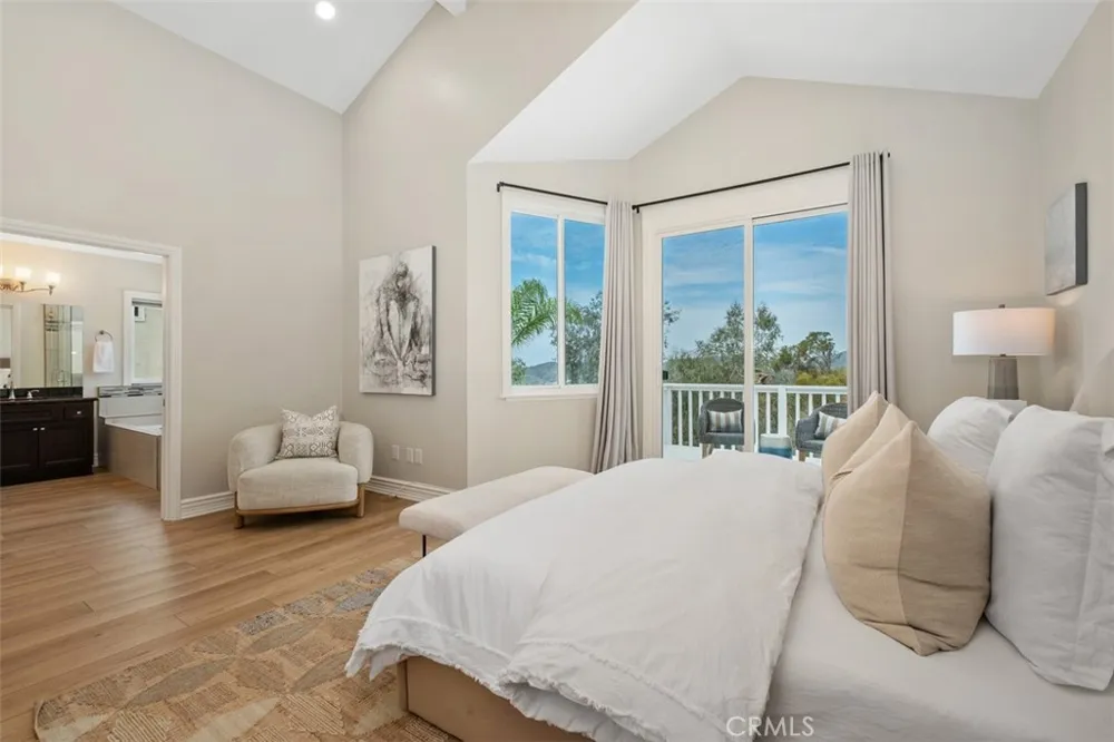 20811 Shadow Rock Rancho Santa Margarita, CA 92679