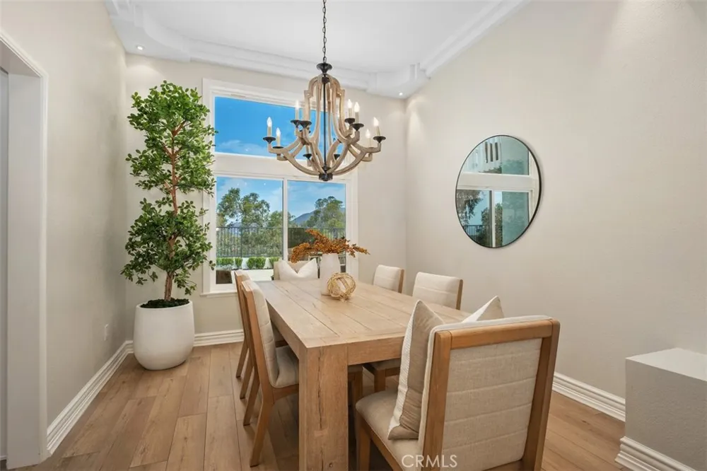 20811 Shadow Rock Rancho Santa Margarita, CA 92679